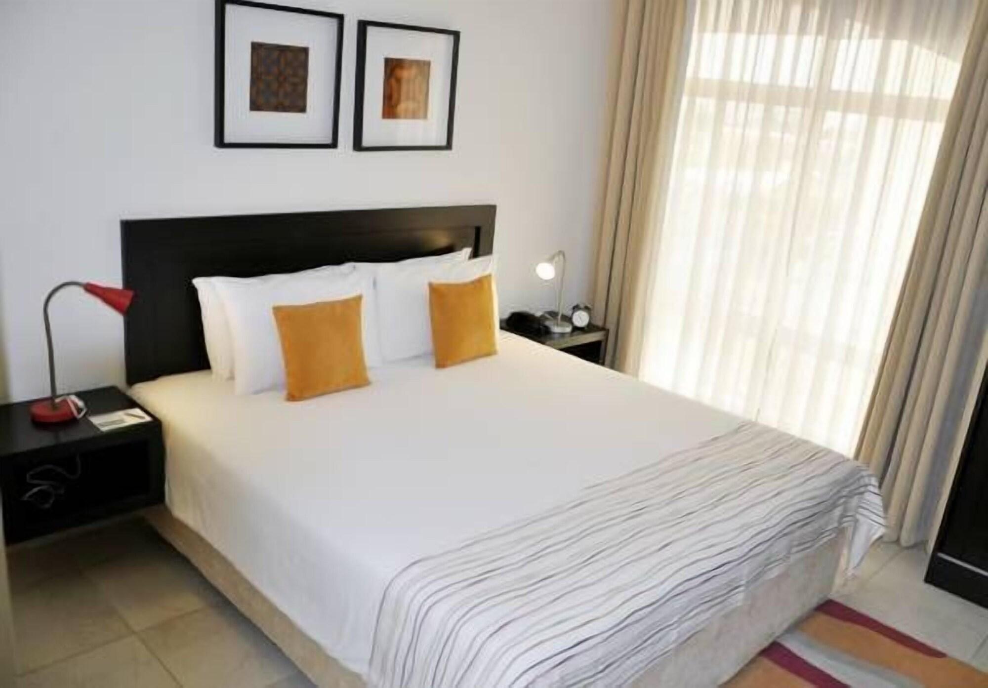 Midan Hotel Suites Muscat Eksteriør bilde