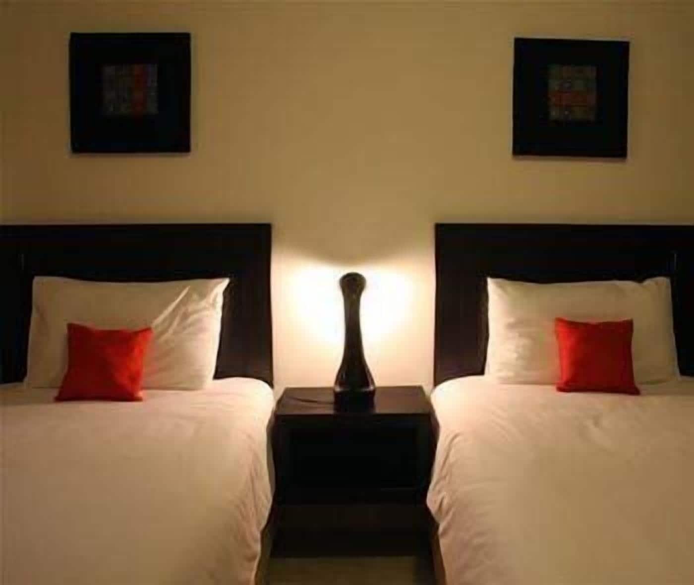 Midan Hotel Suites Muscat Eksteriør bilde