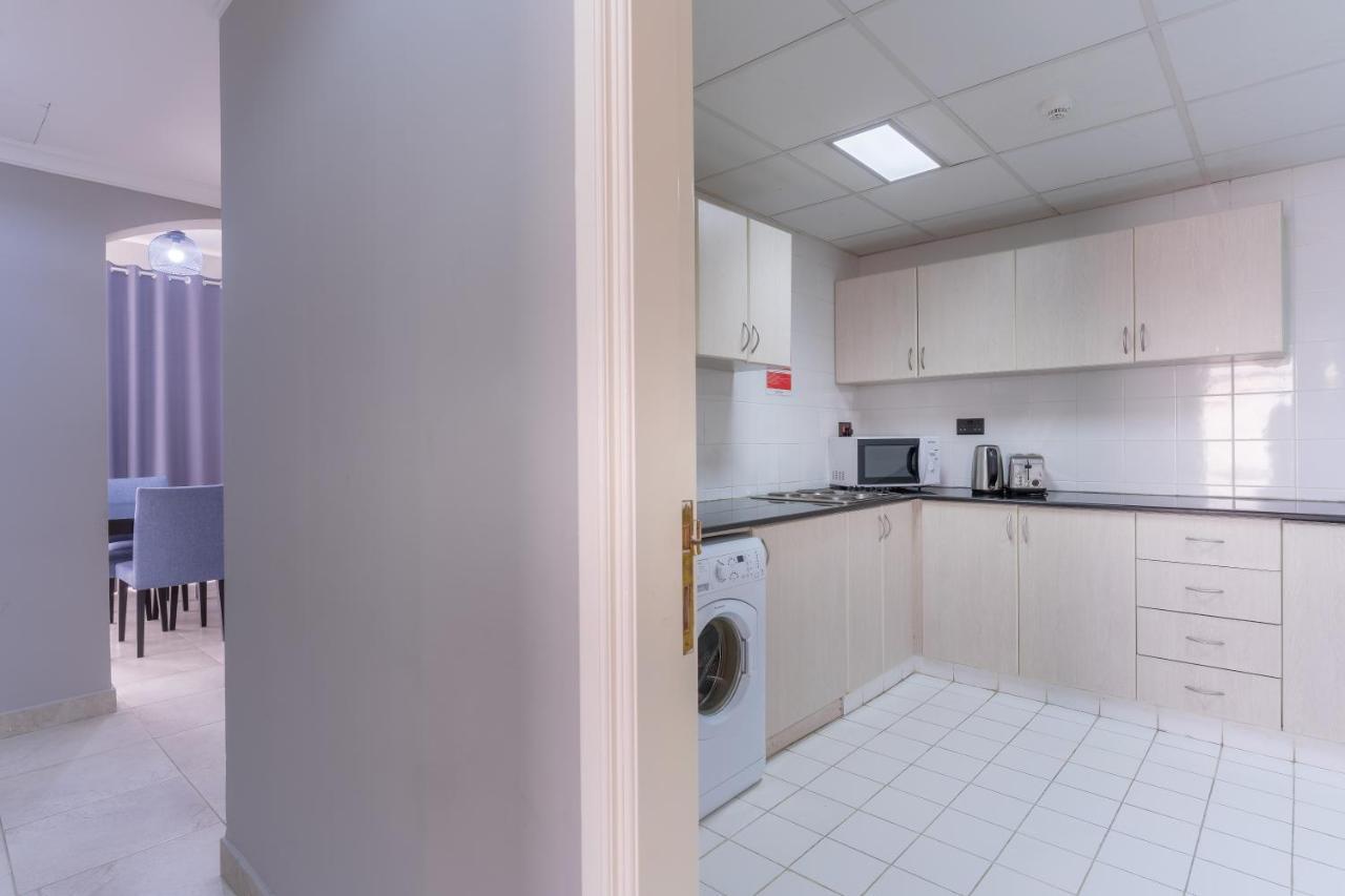 Midan Hotel Suites Muscat Eksteriør bilde